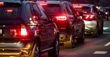 Busy street brake lights. Photo ID 233946531 © Askoldsb | Dreamstime.com